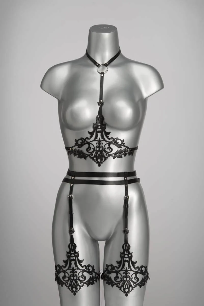 Lilly Leather Suspender Belt - Image 3