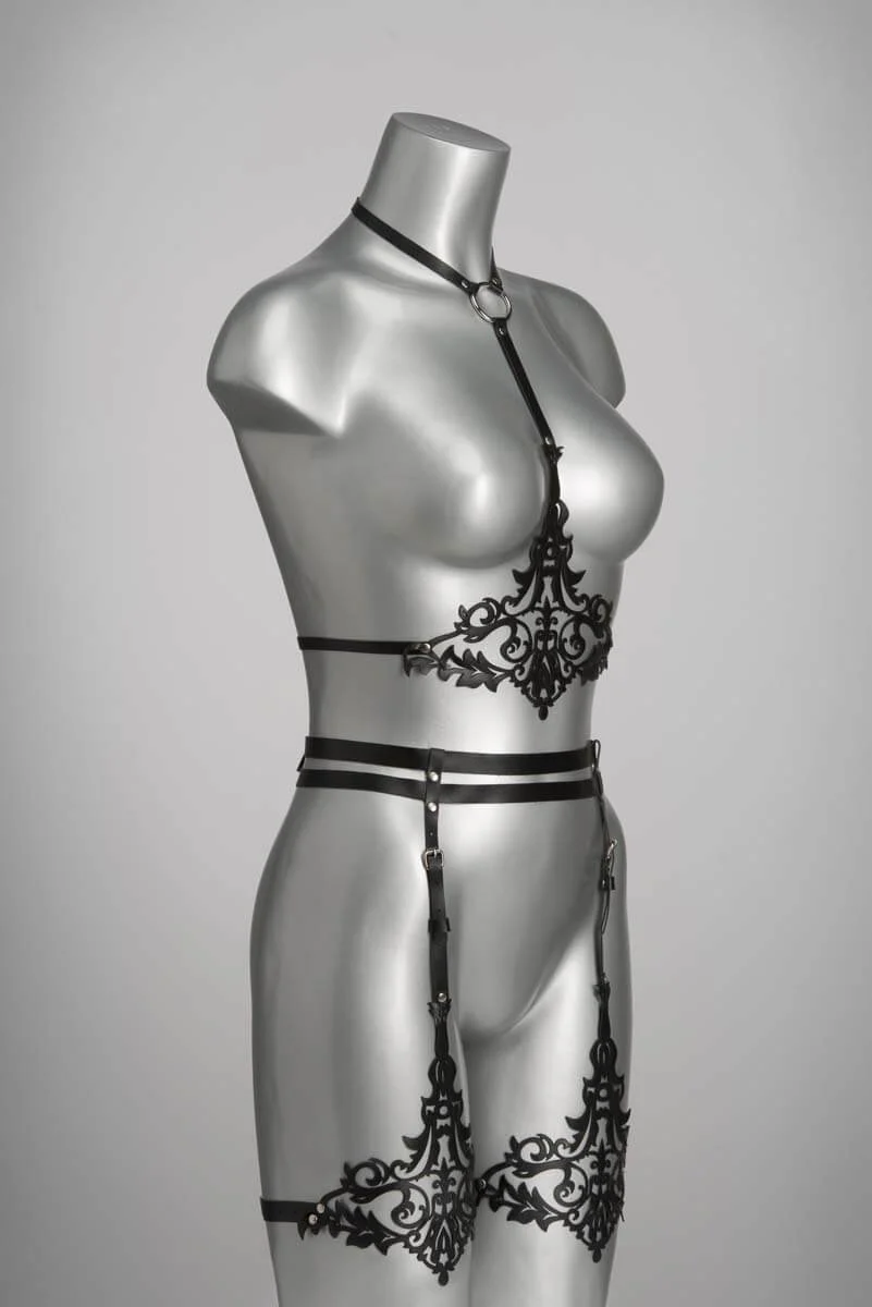 Lilly Leather Suspender Belt - Image 4